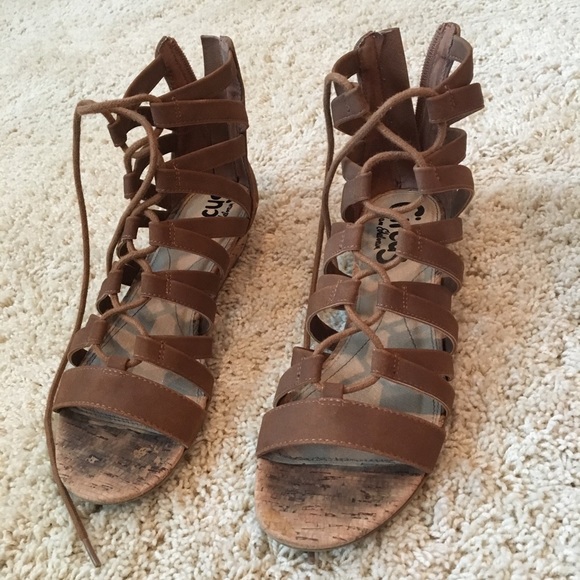 Shoes - Sam Edelman gladiator sandals